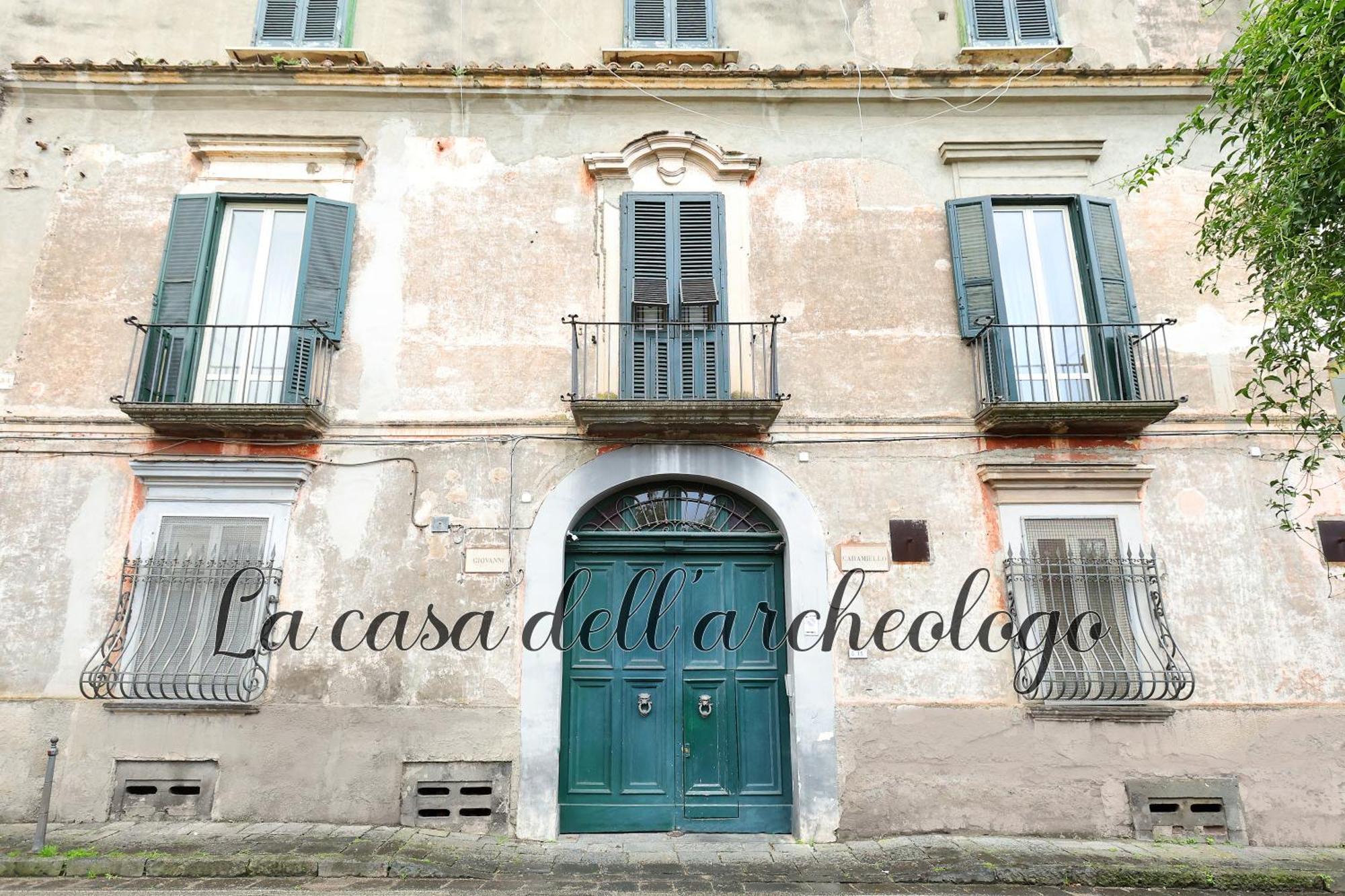 Bed and Breakfast La Casa Dell'Archeologo Эрколано Экстерьер фото
